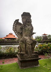 Obraz premium Bali. Image of god on the street