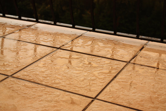 Wet tile on sale