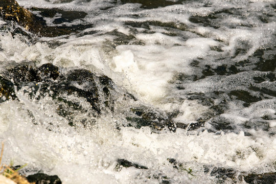 Flowing water 0655