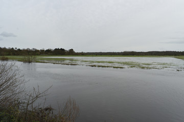Village de Cheix en Retz dans le département de la Loire Atlantique et sa rivière l'Acheneau en...