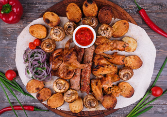 set of meat on grill 