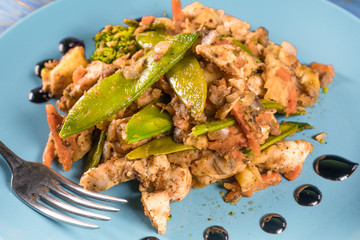 Fried chicken and vegetables