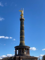 Berliner Siegessäule auf dem großen Stern im großen Tiergarten