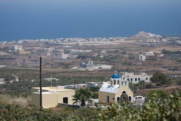 Naklejka premium white houses and churches, Santorini, Greece