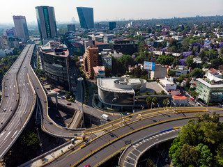 
Quarantined Mexico City