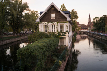 Fototapeta na wymiar House on a channel in French city Strasbourg 