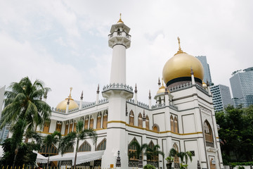 Fototapeta na wymiar little india singapore mosque