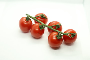 red sweet cherry tomatoes 