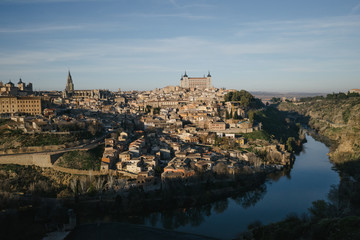 Fototapeta na wymiar view of the old town of toledo spain