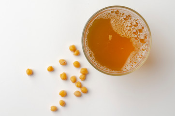 Aquafaba made of chickpea. Replace egg in baking