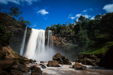 Fototapeta na wymiar Phú Cường Waterfall, Chư Sê, Gia Lai, Việt Nam