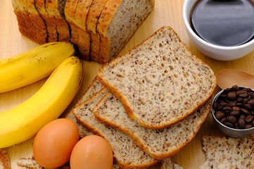 Breakfast served with coffee, orange juice, croissants. Balanced diet.
