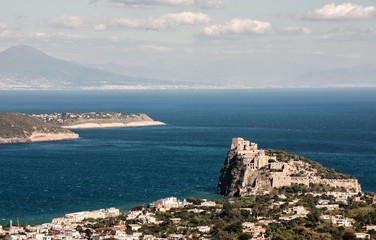 Fototapeta na wymiar Aragonese castle and Gulf of naples.