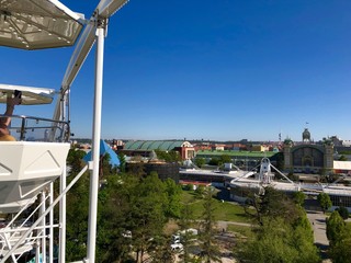 Obraz premium The view of Prague from a Ferris wheel