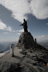 Trekking on the Rocciamelone