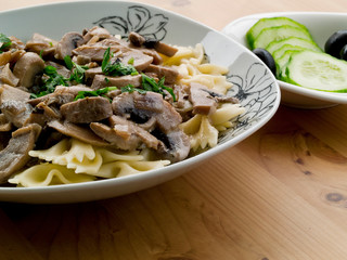 farfalle mit pilzen und creme fraiche