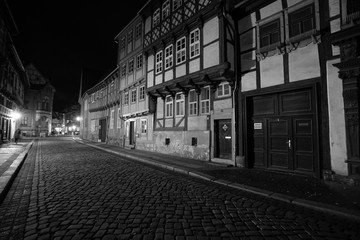 Breite Straße mit Blick zum Kornmarkt bei Nacht, Welterbestadt Quedlinburg, Sachsen-Anhalt