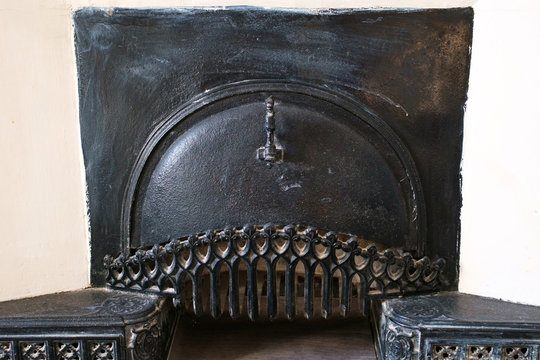 Old Vintage Damper  Fireplace