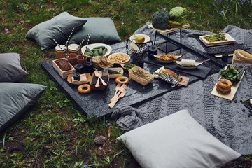 Black theme outdoor picnic