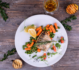 fried fish with vegetables