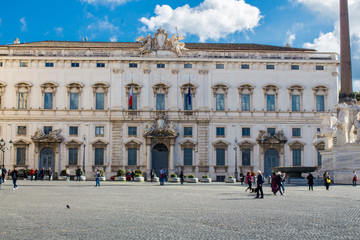 Fototapeta na wymiar Rome, 10.11.2019, Piazza del Quirinale, Palazzo della Consulta and fountain of Castor and Polux