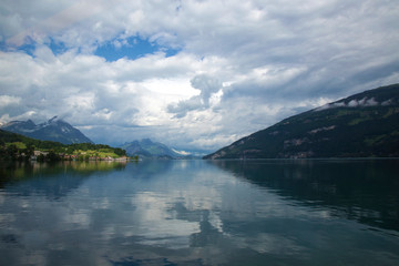 Fototapeta na wymiar Lake near Brienz, Switzerland