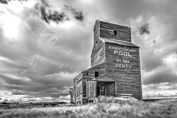 Vintage Grain Elevator © Scott Prokop