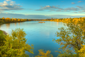 Fototapeta na wymiar Fall Colors by the River