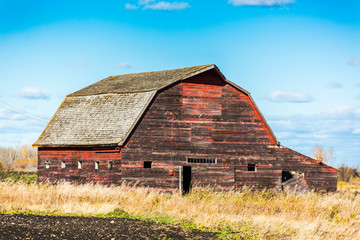 Obraz premium Old Weathered Barn