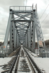 Fototapeta na wymiar railway bridge in the netherlands