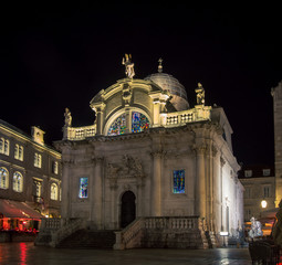 Fototapeta premium church at night in Dubrovnik 