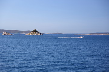  Landscapes by the sea in Croatia © moniadk