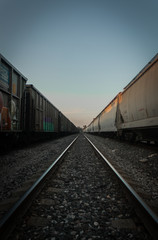 Fototapeta premium vieja estacion de tren industrial old industrial train station