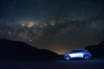 Fototapeta na wymiar Droga Mleczna na pustyni Atakama