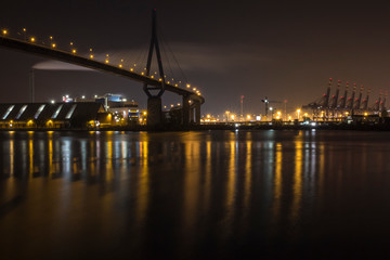 Fototapeta na wymiar Industrial Harbor of Hamburg at night.