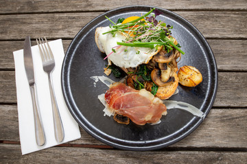 CAFE FOODS