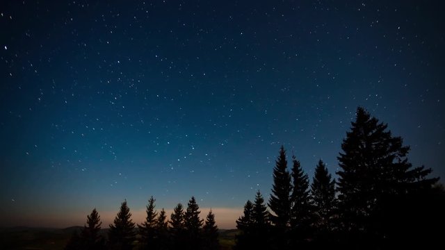 Stars movement time lapse in Carpatian mountains, Zeitraffer technic