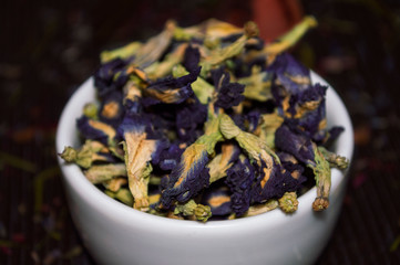 dried flowers in a bowl