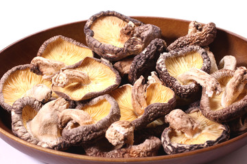 たくさんの干し椎茸