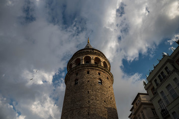 Fototapeta na wymiar Torre de Galata en Estambul, Turquia 