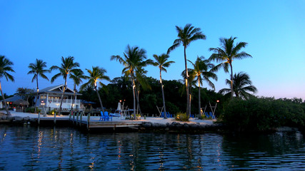Fototapeta na wymiar A beautiful bay in the Florida Keys - evening view