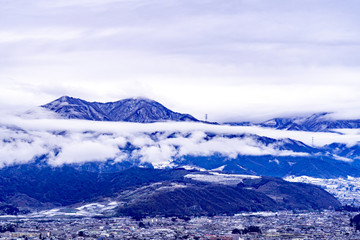 Fototapeta na wymiar 山梨県 甲州盆地にかかる雲