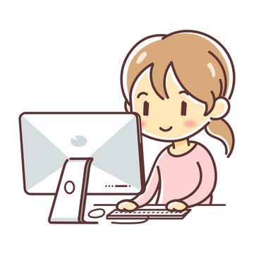 recommend clip art: パソコンを使う女性（キーボード・ピンクの私服）