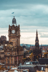 Fototapeta premium Edinburgh skyline scott monument and clock tower