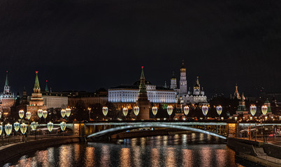 Fototapeta premium View at the Cremlin, Moscow-river and a bridge