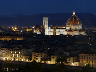 Fototapeta na wymiar Florence at night with view of Florence Dome