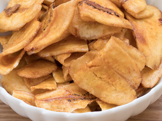 バナナチップス