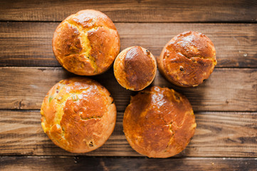 Delicious easter bread cake on wooden background. homemade bread to a traditional easter feast