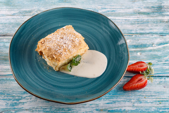 Layer cake with cream Napoleon milfey vanilla slice with mint