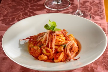 Bucatini with squid and prawns